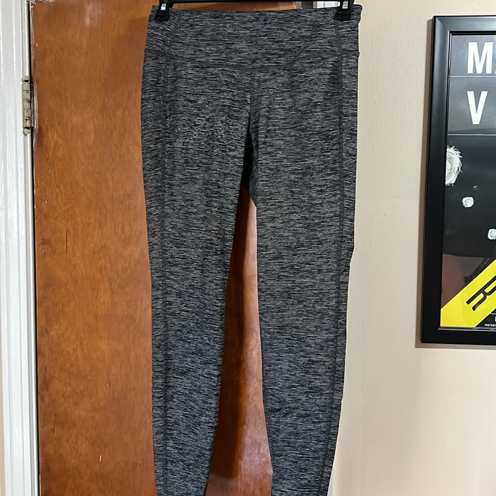 Women’s Striped Leggings